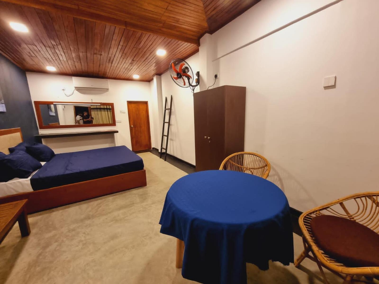 Sandil Surf House Ahangama Esterno foto